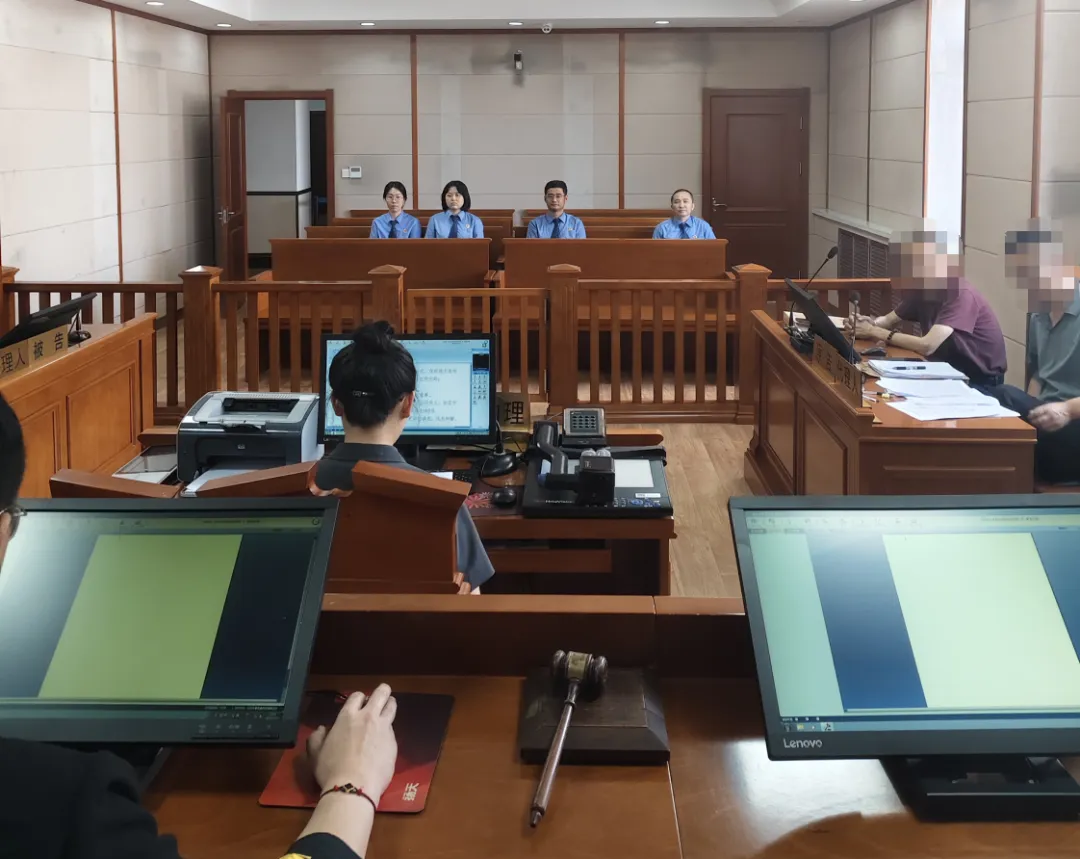 【学思践悟】旁听民事庭审 “零距离”监督护公正